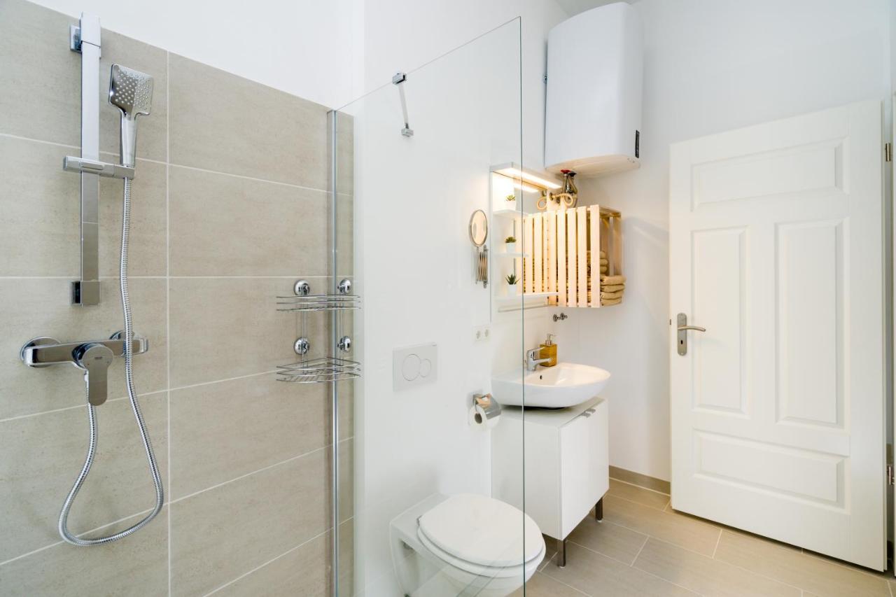 The Lohmeyerstr Hh, 2 Bed Rooms Up To 5 People Berlin Luaran gambar